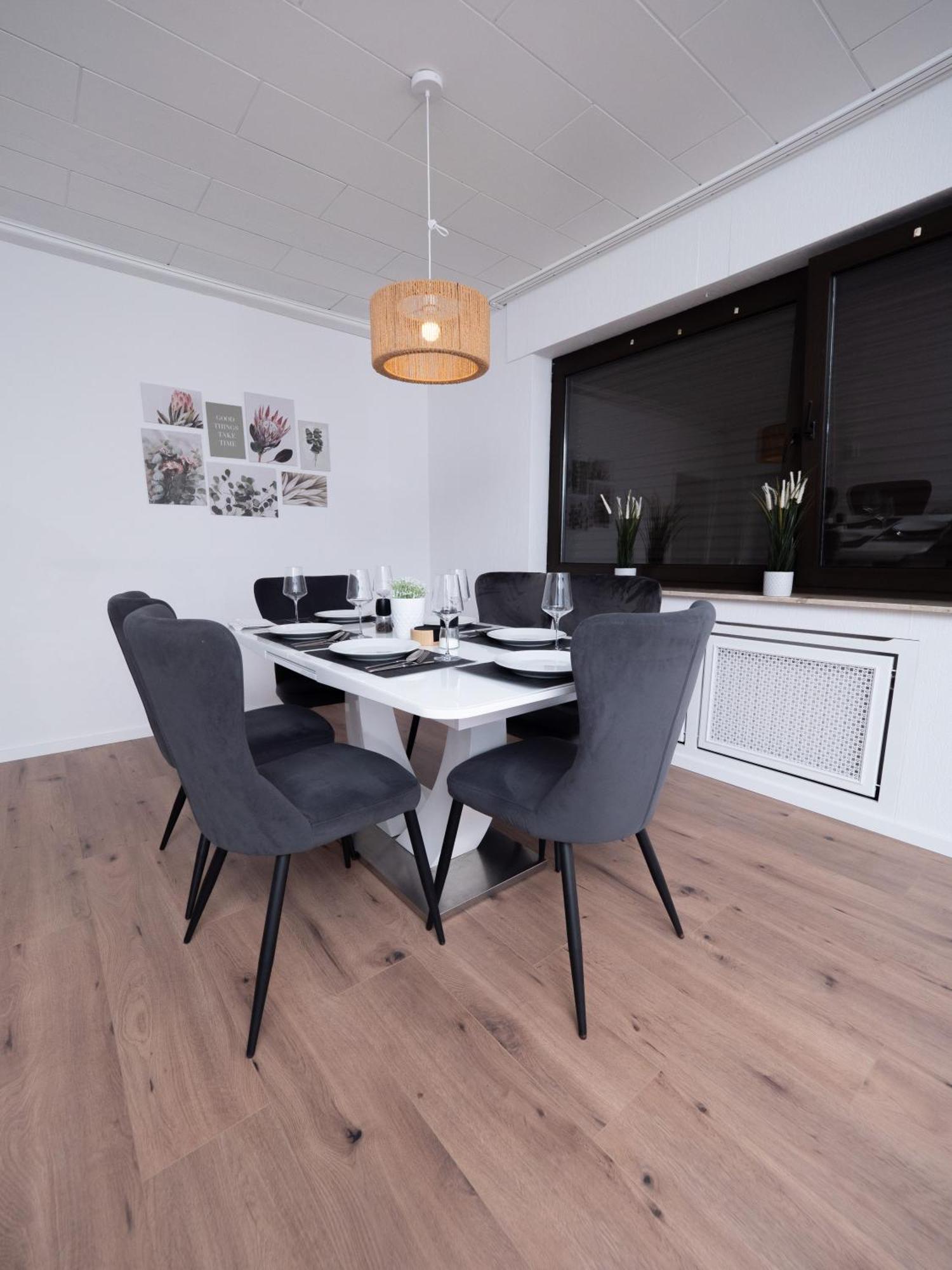 Luxus Huerth Zentral-phantasialand-koeln-messe Appartement *